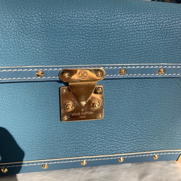 !Price Firm! Louis Vuitton Blue Suhali Leather Bag - Picture 4 of 13